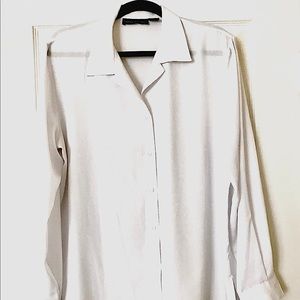 The perfect white poliéster blouse